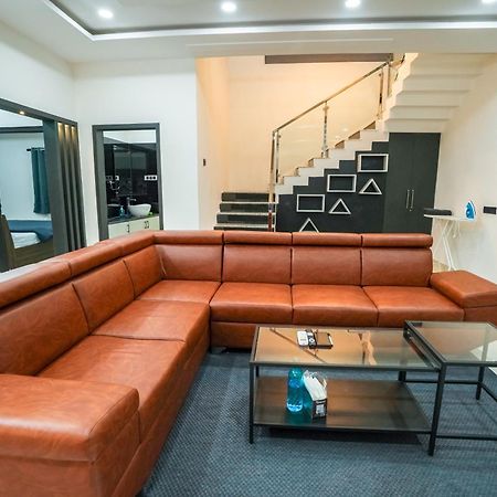 N Cube Serviced Apartments Haydarabad Dış mekan fotoğraf