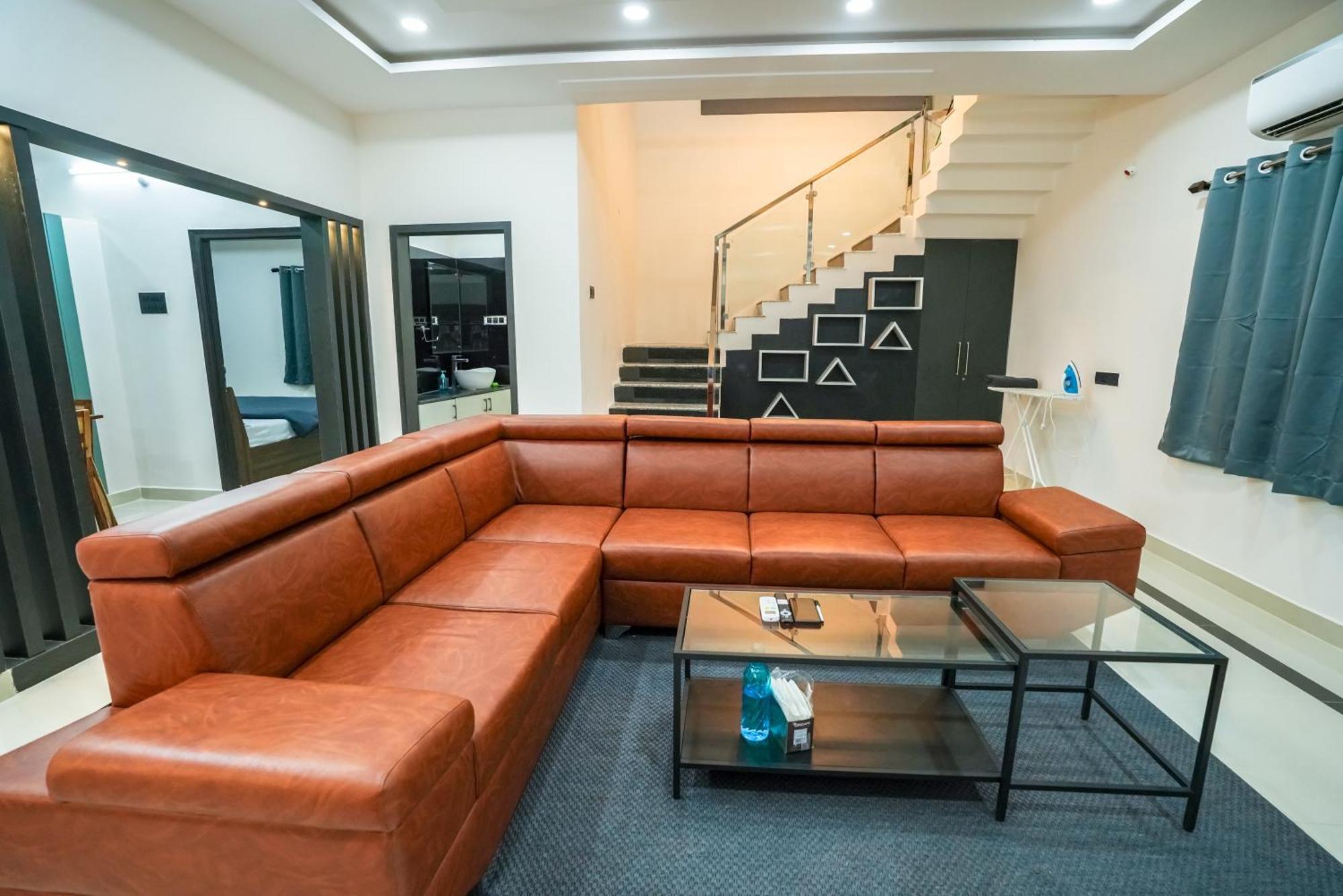 N Cube Serviced Apartments Haydarabad Dış mekan fotoğraf